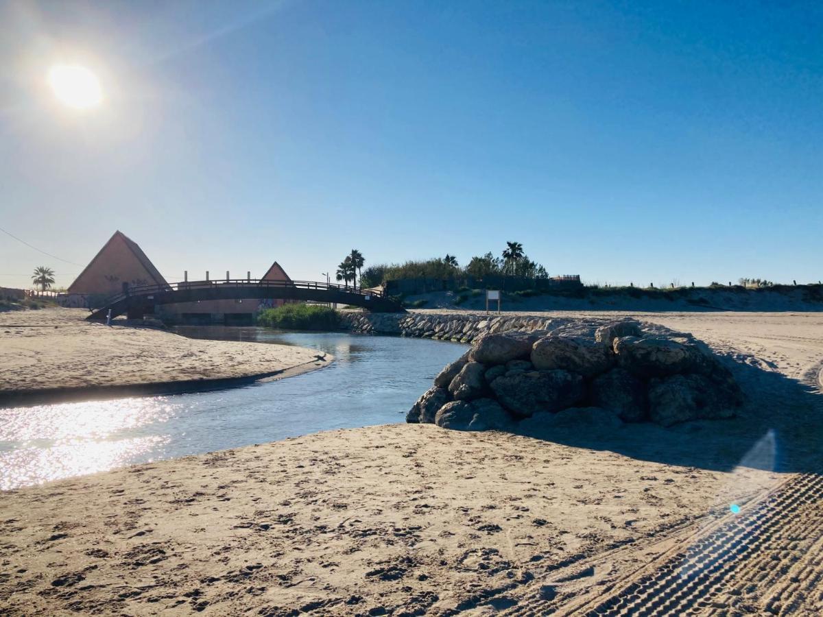 Beachfront And Peaceful Apartment Mareny Barraquetas Экстерьер фото